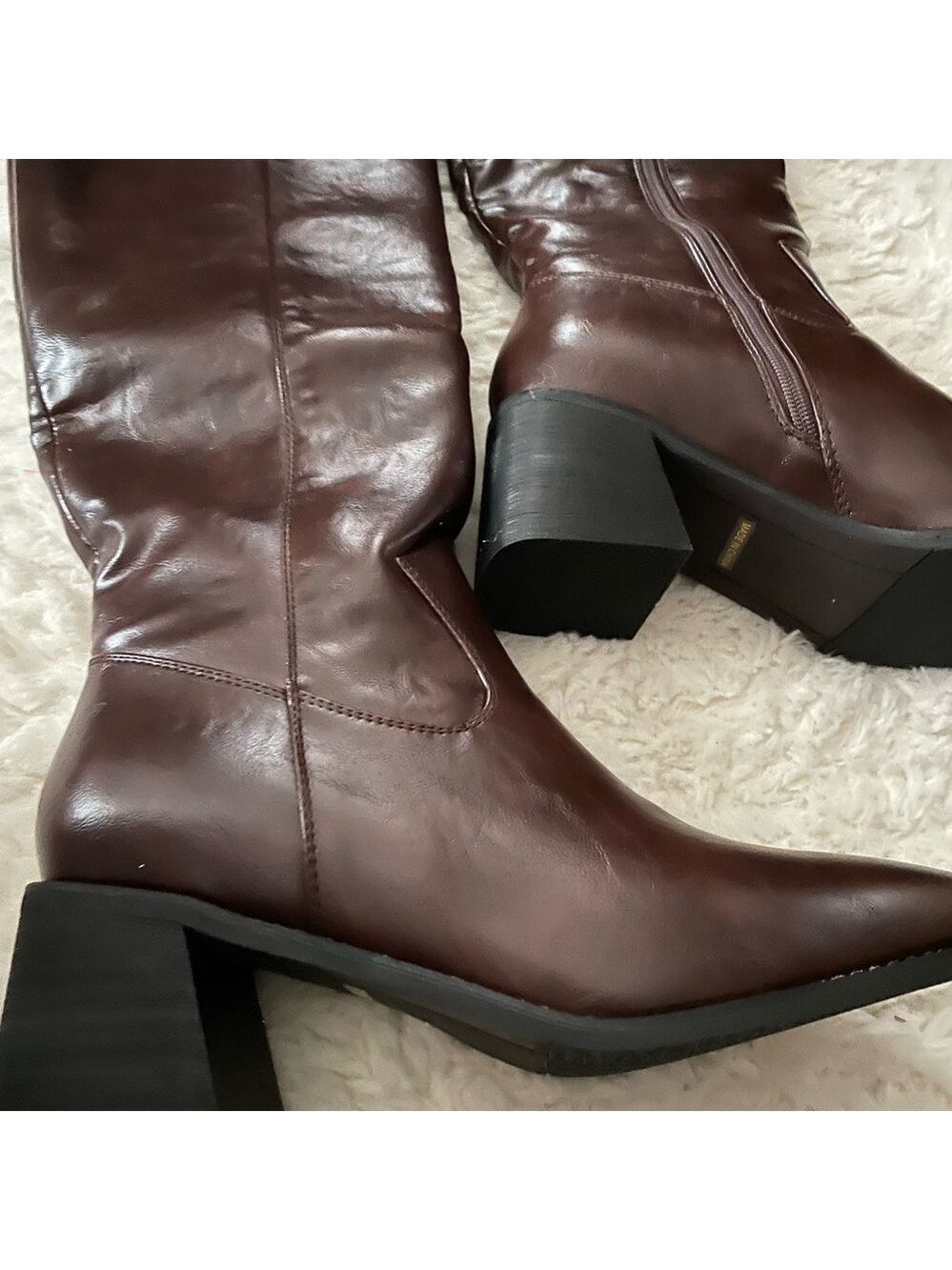 Brown Knee High Women's Boots - Picture 11 of 14